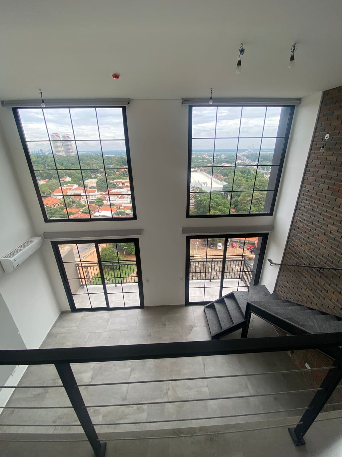 Alquilo Departamento De 2 Dormitorios En Suite- Grand Chelsea