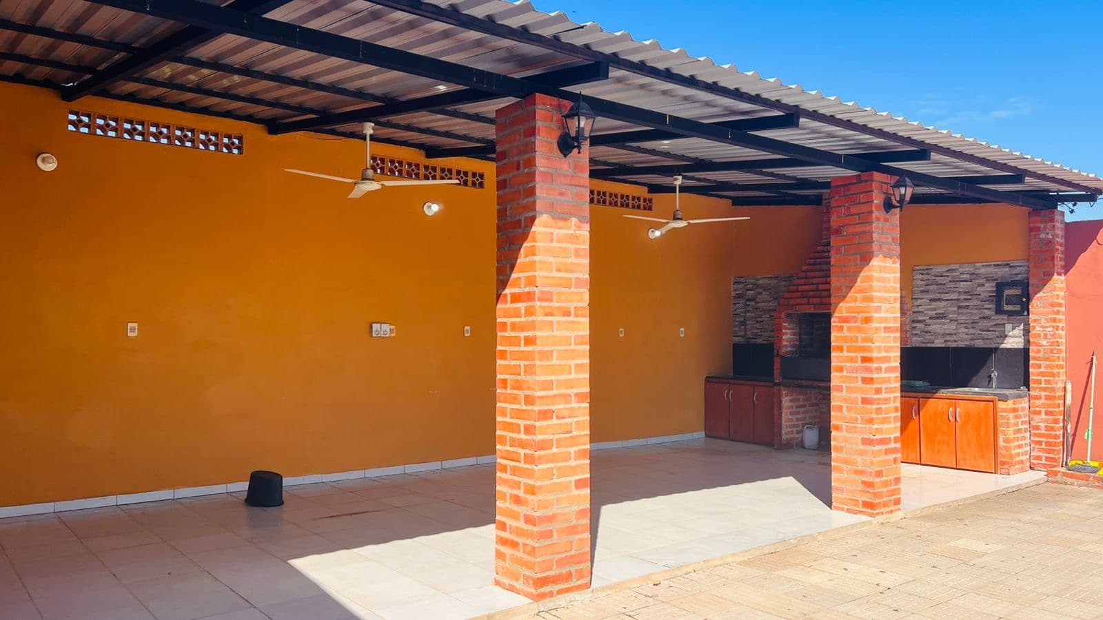 ???? Hermosa Casa Quinta en Limpio – 2
