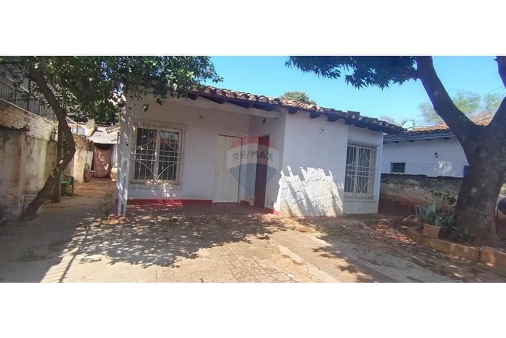 TERRENO CON CASA A REFACCIONAR EN B° DOMINGO SAVIO, FDO ZONA NORTE – 2