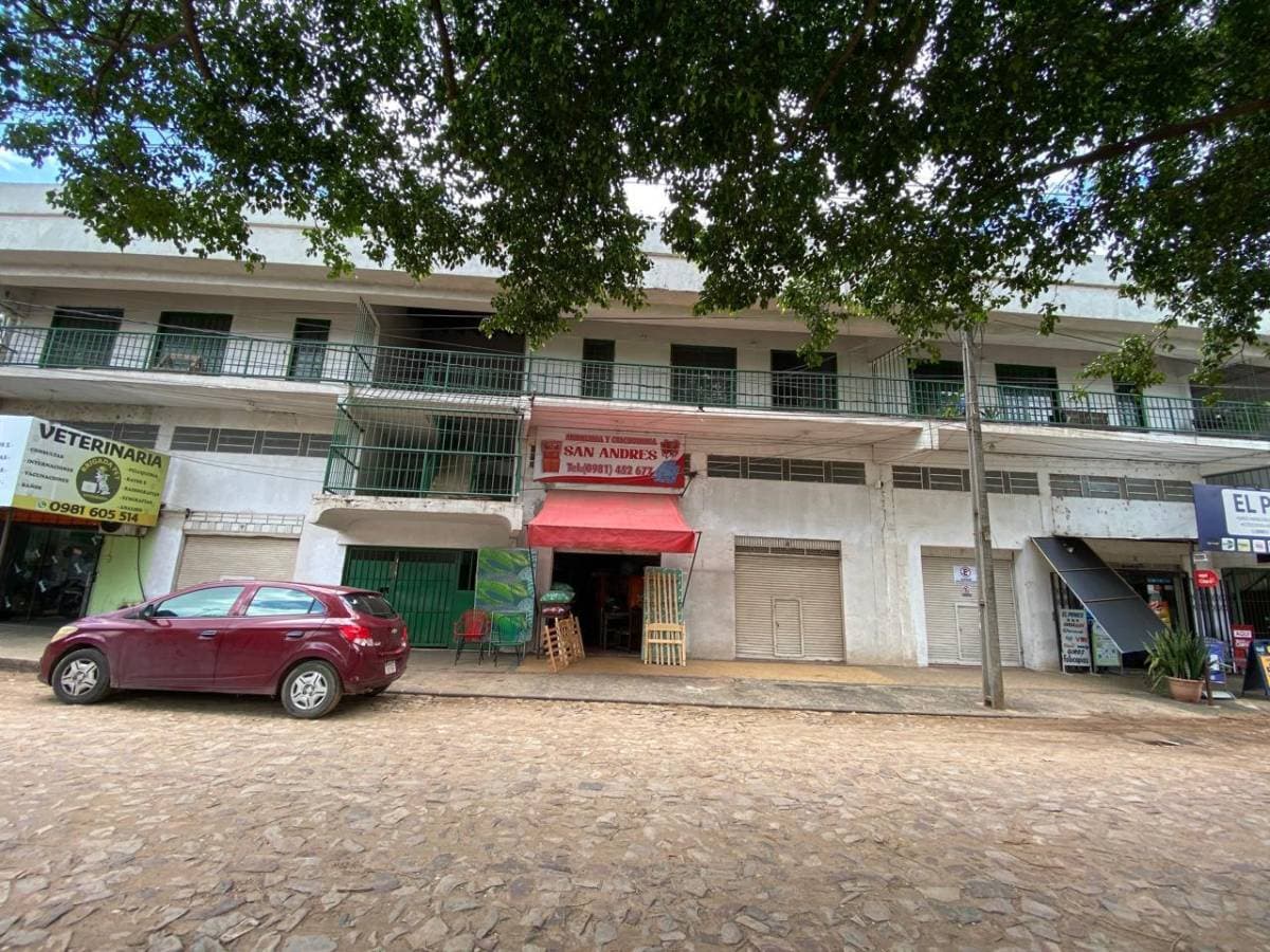 VENDO EDIFICIO COMERCIAL
