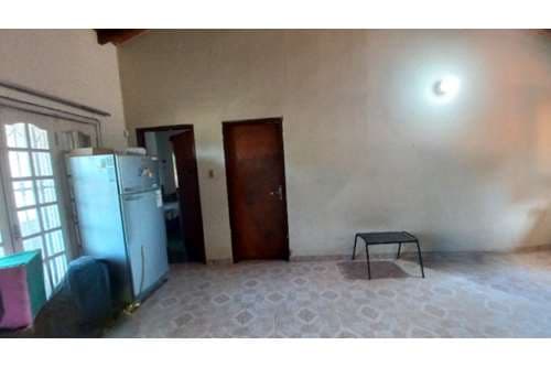 VENDO HERMOSA CASA