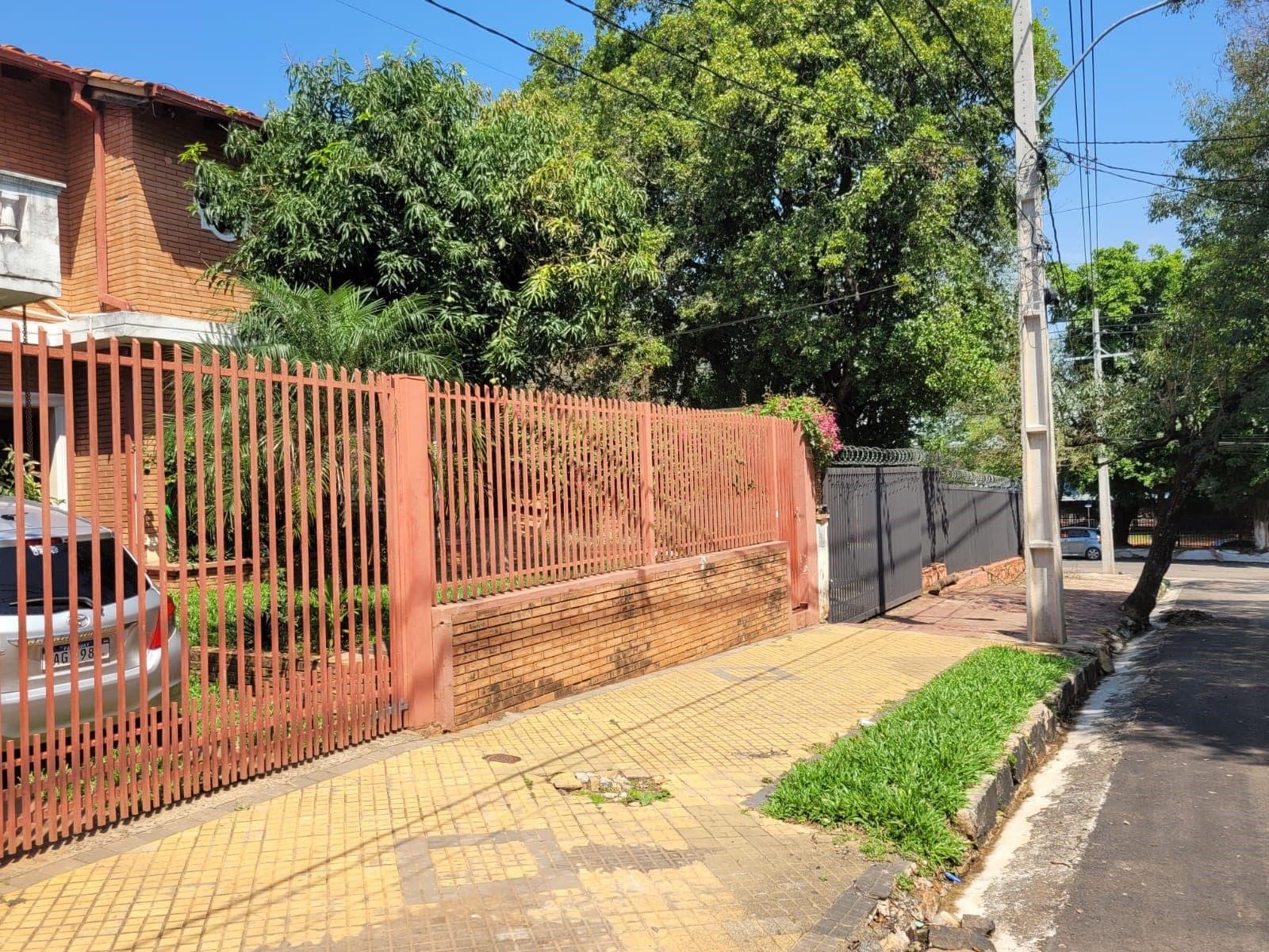 Residencia En Venta - Barrio Hipódromo, Asunción. – 2