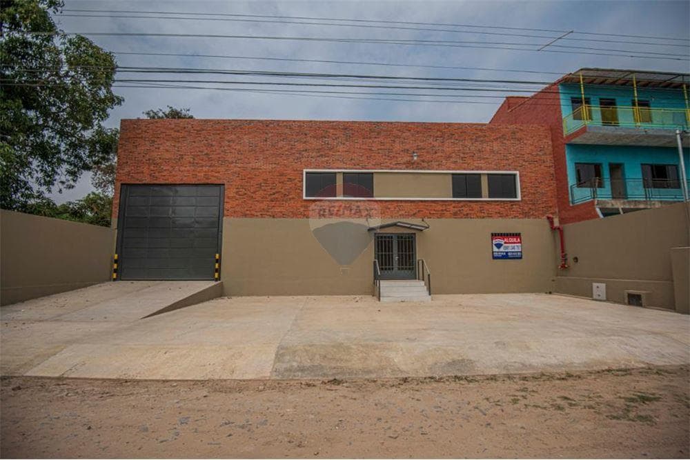 Tinglado de 650 m2 a media cuadra de Ruta Transchaco, zona Asunción Golf Club – 2