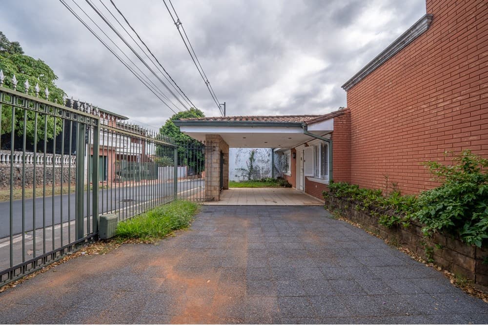 Vendo Casa En Esquina – 2