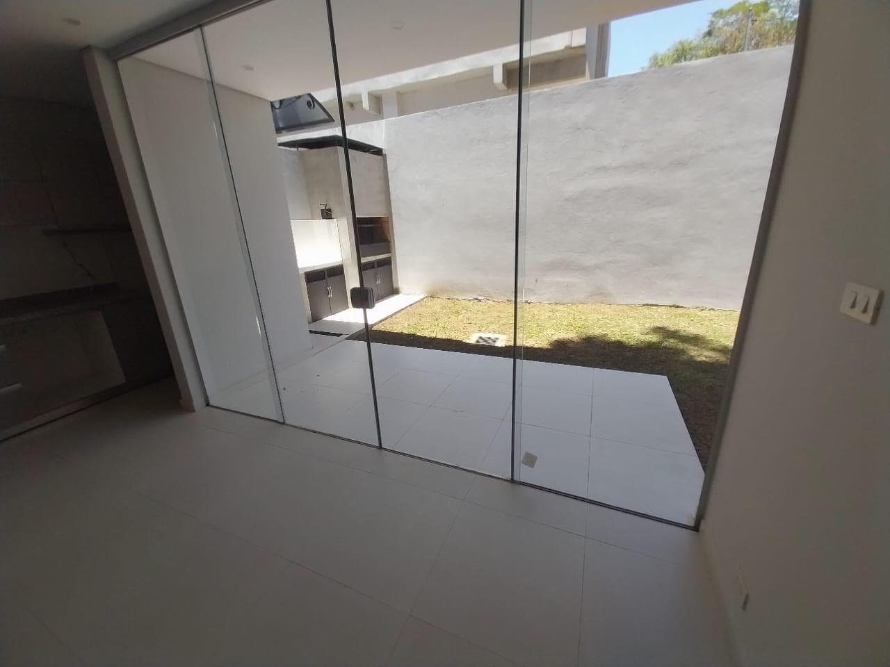 EN VENTA DUPLEX EN SAN LORENZO – 2