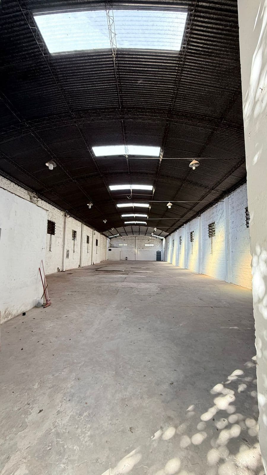 ALQUILER DE DEPOSITO – SAN LORENZO