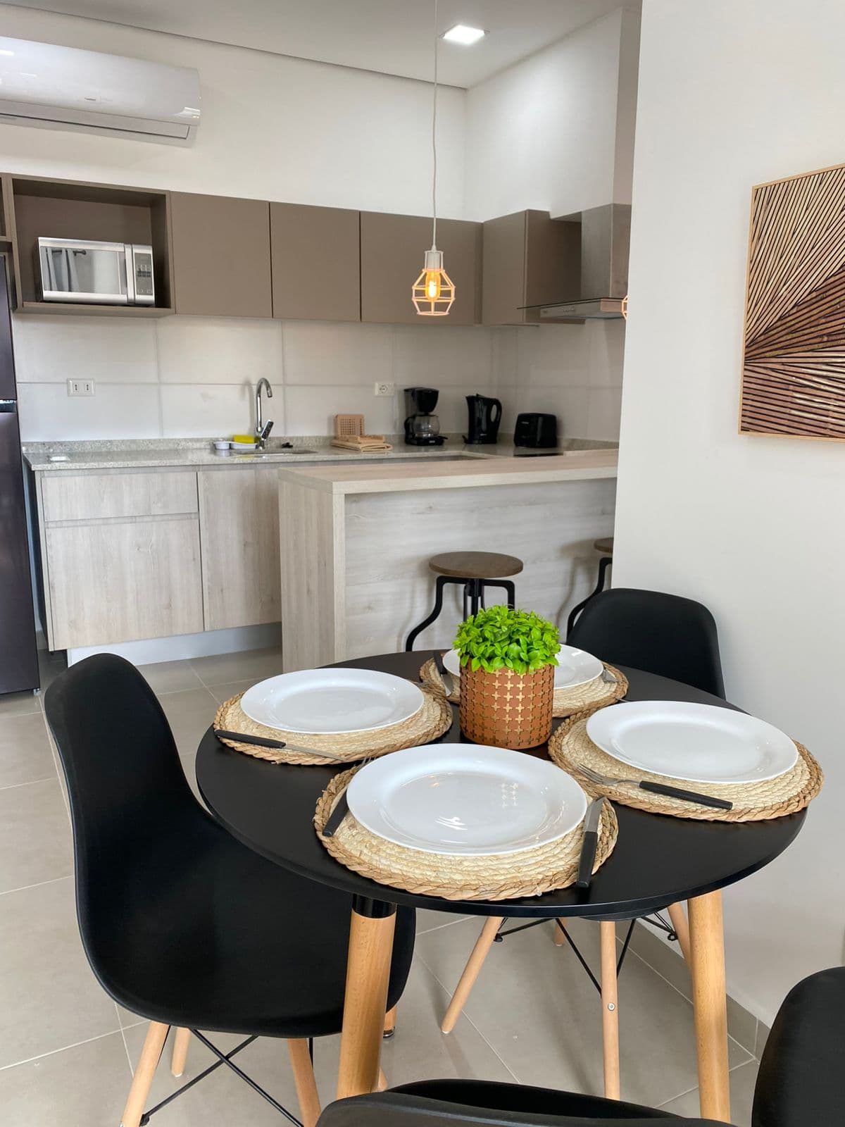 Alquilo Amplio Dpto. De 1 Dormitorio Amoblado En Barrio Herrera – 3
