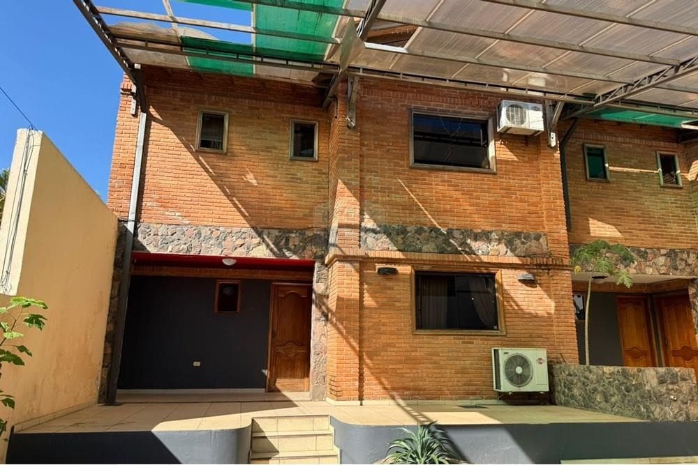 ALQUILO DUPLEX EN LUQUE - CUARTO BARRIO TU NUEVO HOGAR ESTA AQUI – 2