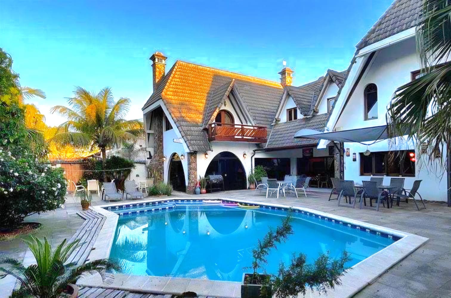 ALQUILER CASA MODERNA EN VILLA AURELIA – ASUNCIÓN