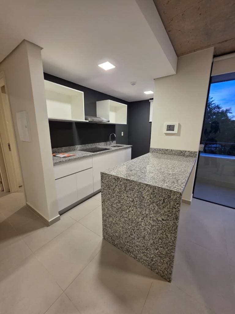 ALQUILO DEPARTAMENTO A ESTRENAR DE 2 DORMITORIOS EN LUQUE, CENTRAL – 2