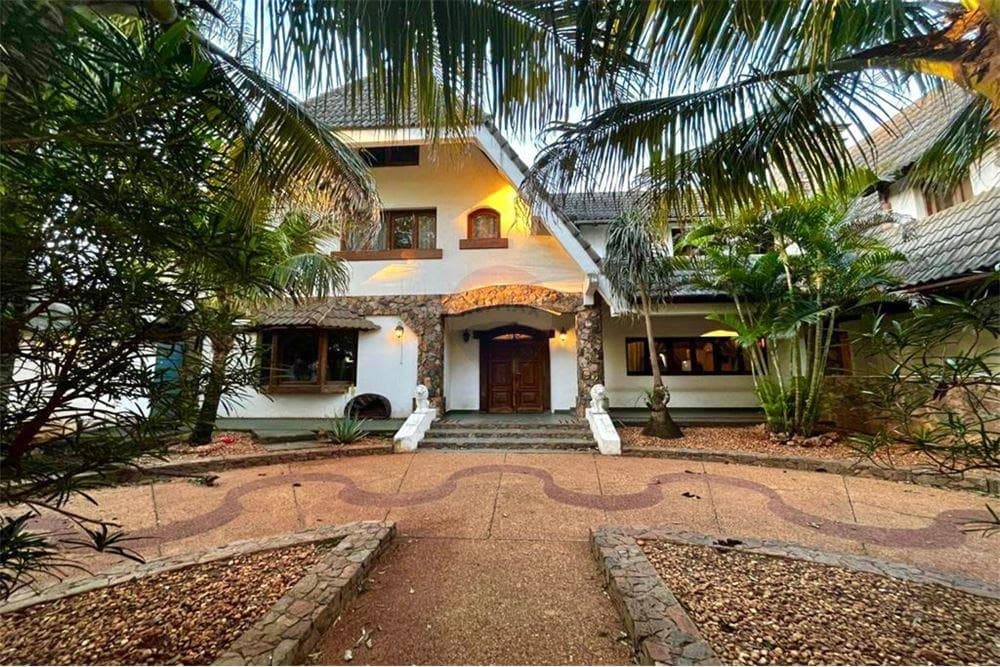 ALQUILO AMPLIA CASA AMOBLADA EN VILLA AURELIA – 2