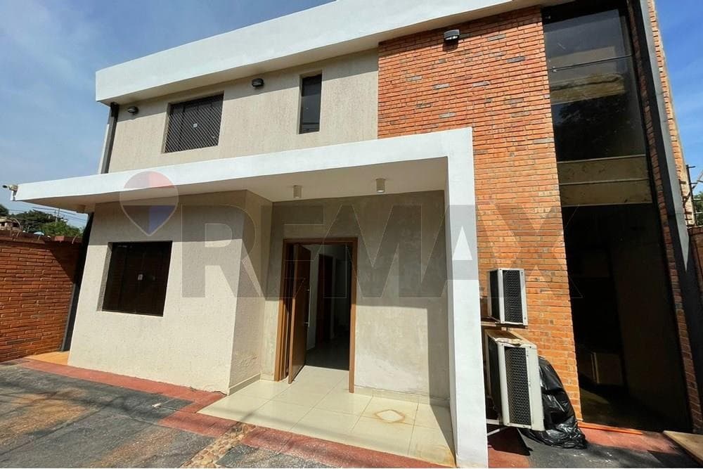 ¡Casa Nueva en Luque: Espacio y Comodidad Ideal! – 2