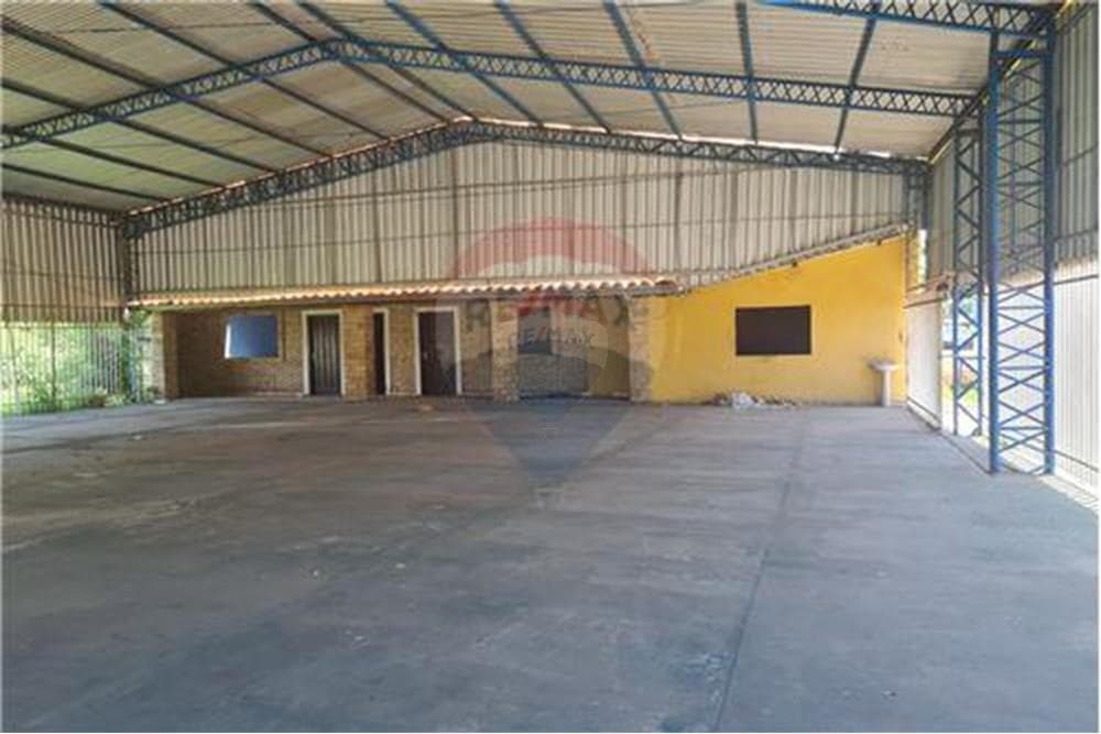 ALQUILO TINGLADO SOBRE AVELINO MARTINEZ EN ESQUINA – 2