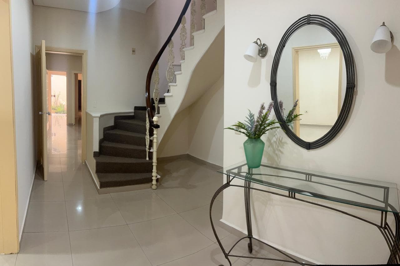 Alquiler - Casa Premium Para Vivienda Y/o Oficina ! – 2