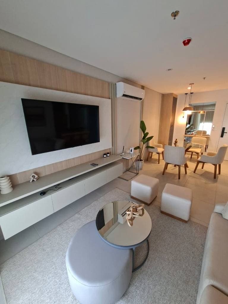 ALQUILER – DEPARTAMENTO COMPLETAMENTE AMOBLADO Edificio Fortaleza Molas López