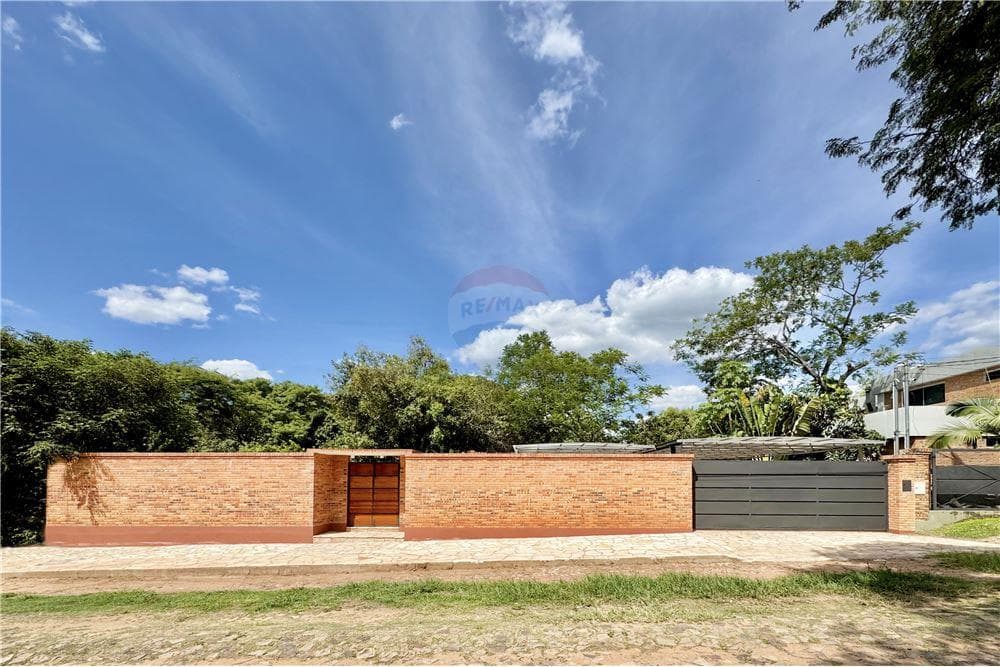 Casa - Venta - Paraguay Cordillera San Bernardino