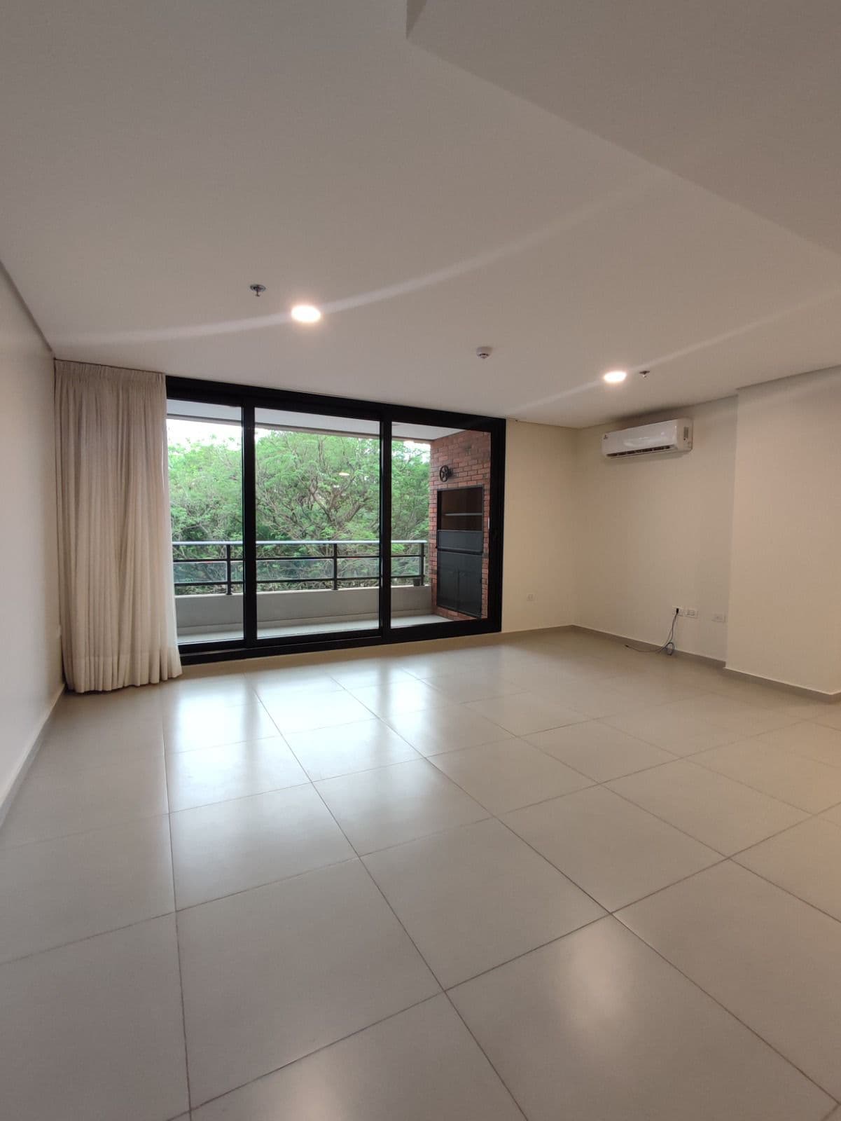 DEPTO DE 2 DORM. EN ALQUILER - URBAN YCUA SATI – 3