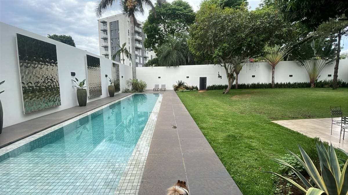 EXCLUSIVA CASA MODERNA TOTALMENTE AMOBLADA – 2
