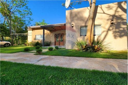 En Venta Hermosa Casa De Verano En Terreno De 5500 M2 – 2