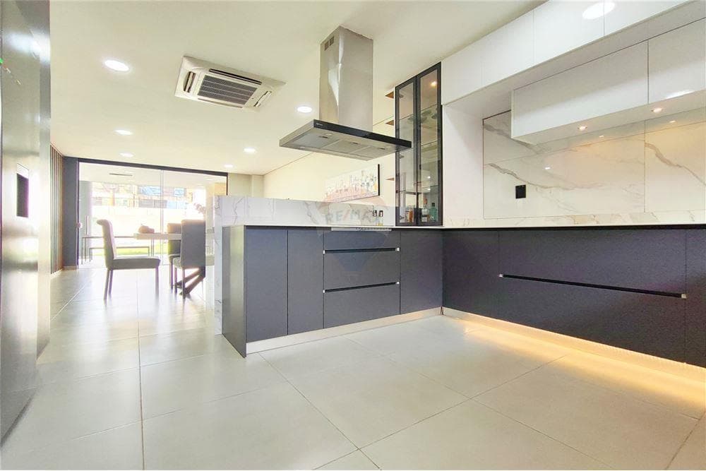 RESIDENCIA NUEVA COMPLETAMENTE AMOBLADA Y EQUIPADA – 2