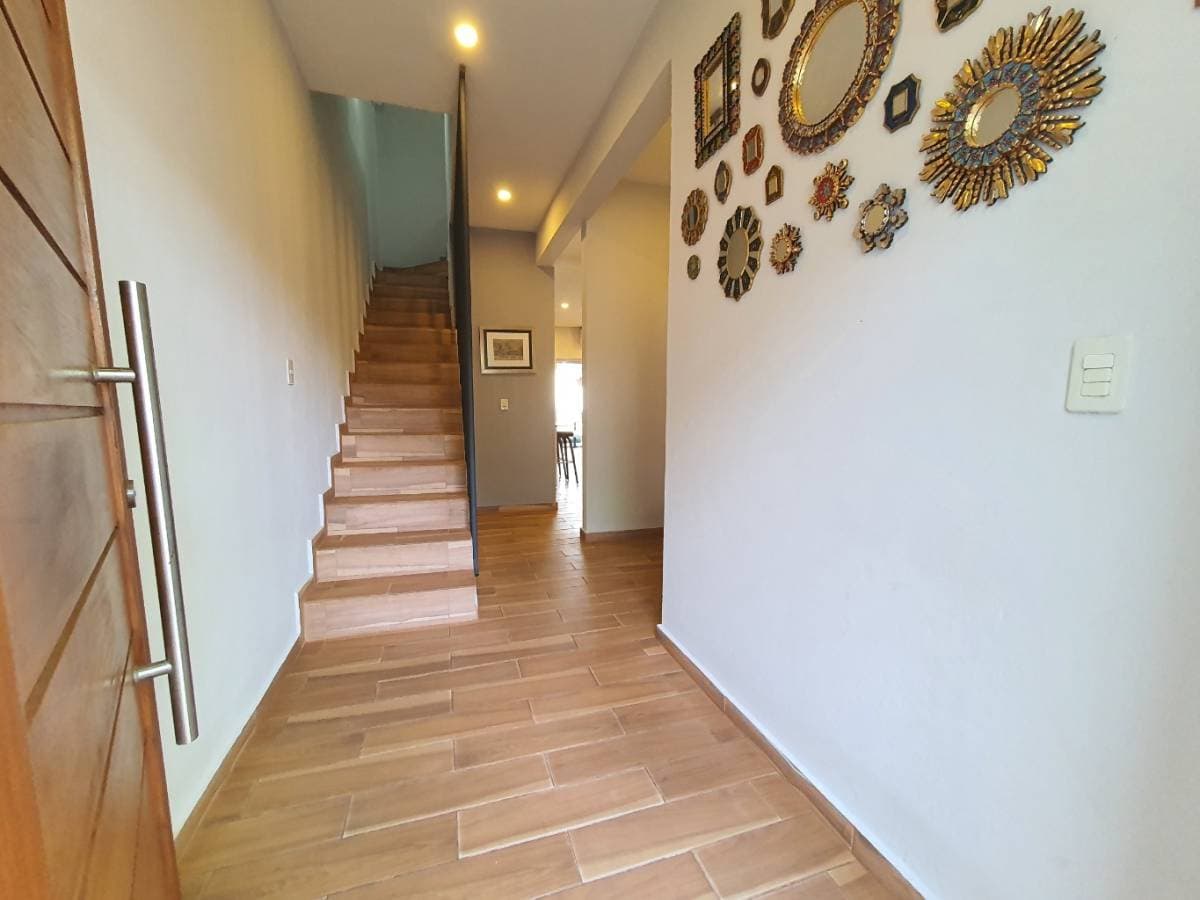 DÚPLEX TOTALMENTE AMOBLADO CON PISCINA - ID 46038 – 2