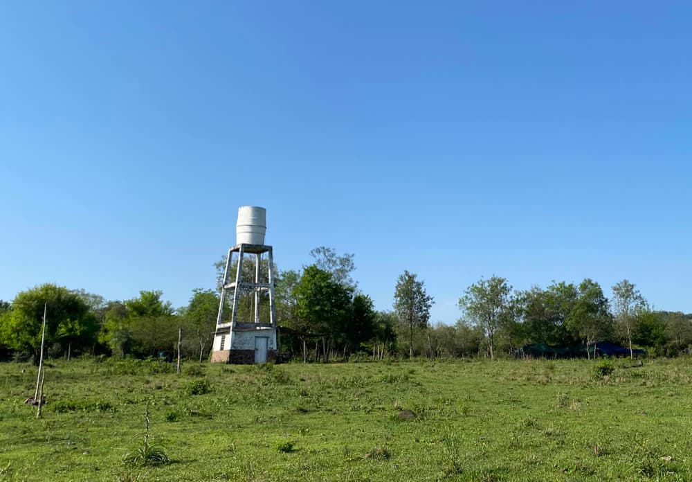 Campo De 28 Hectáreas En Sapucai Con Casa Renovada, Arroyo Y Vistas A Los Cerros – 3