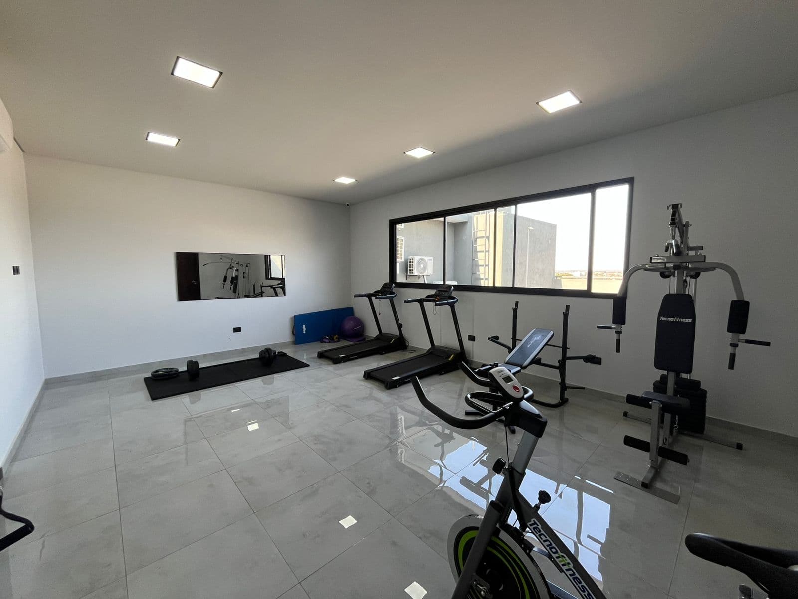 Alquilo moderno departamento zona UNA San Lorenzo – 3