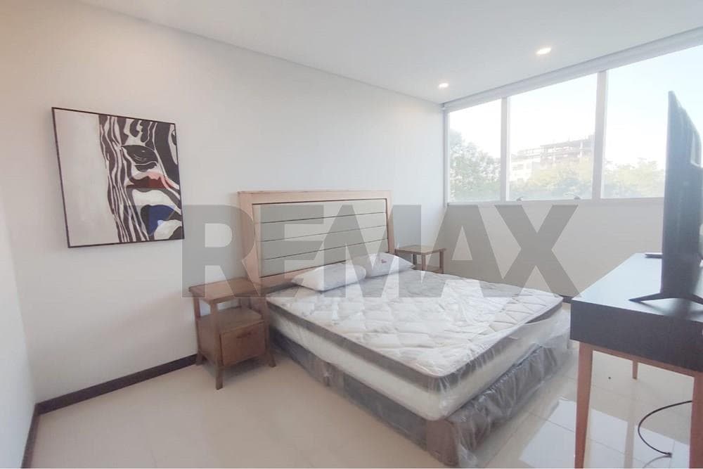 Departamento - Alquiler - Villa Morra, Paraguay