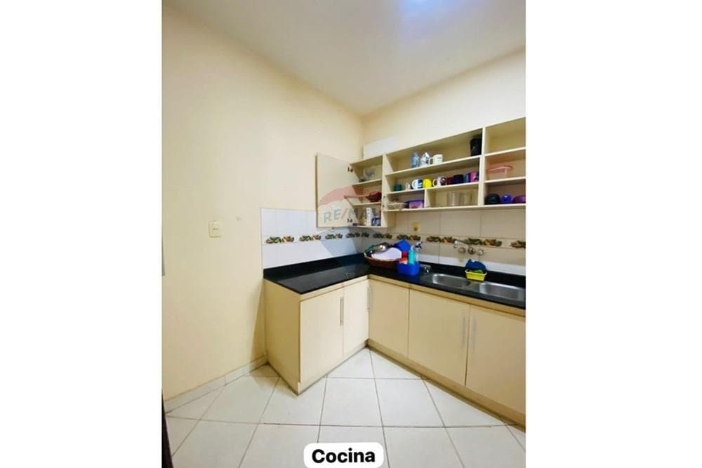 VENDO AMPLIO DUPLEX EN LAGUNA SATI – 2