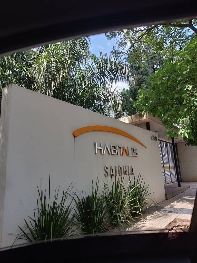 Alquiler | Departamento Semiamoblado – Edificio Habitalis, Sajonia
