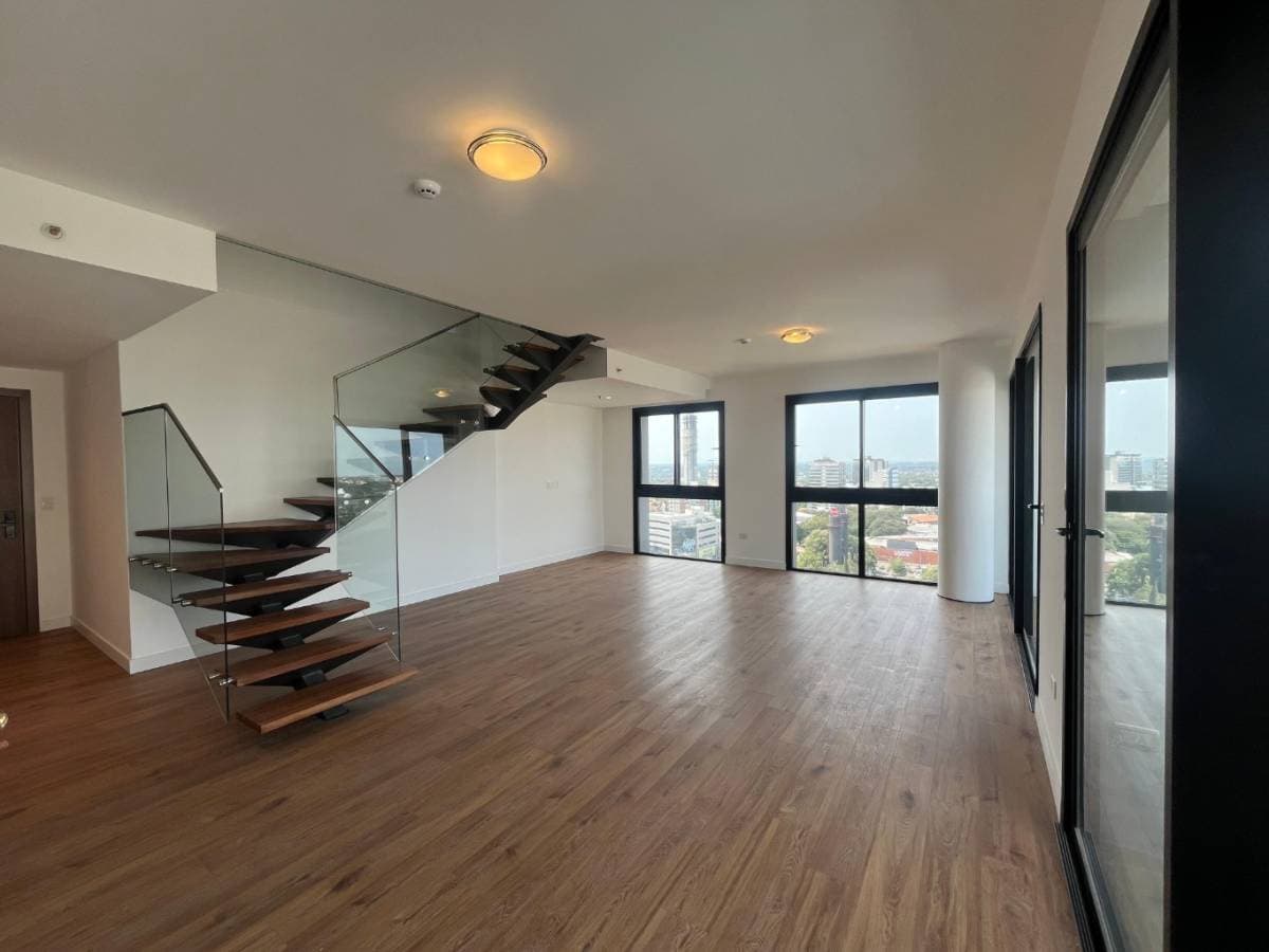 ALQUILO DPTO A ESTRENAR DE 3 DORMITORIOS DUPLEX EN MORE DEL SOL – 2