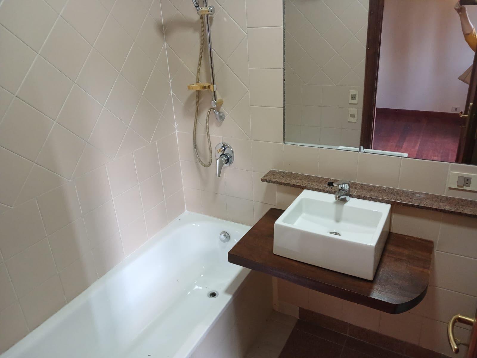 Alquilo Dpto Condominio Jardín Des Laures Luque Zárate Isla – 3