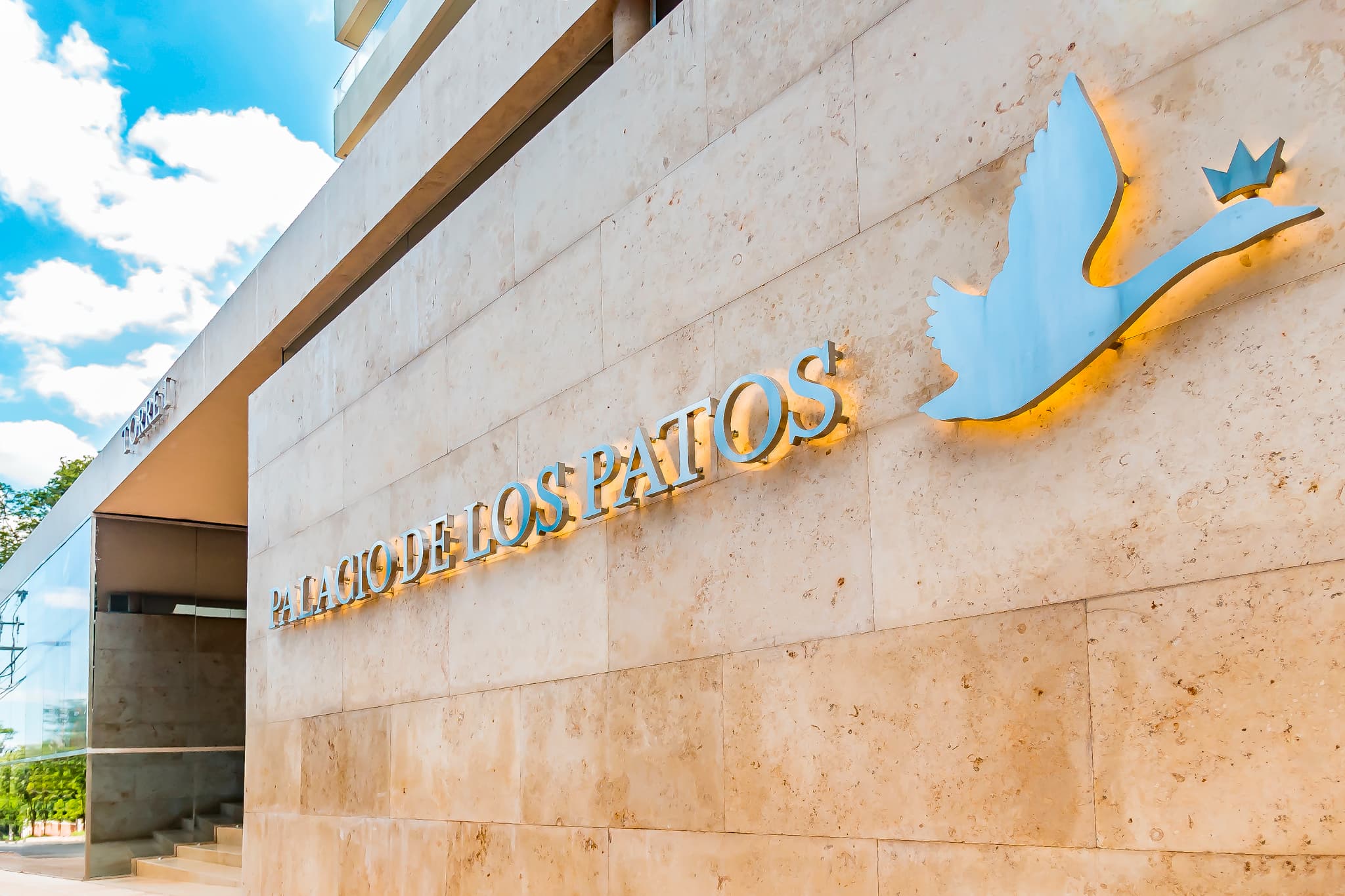 Palacio De Los Patos - Exclusivo Departamento de 1 Dormitorio en Venta - 22 R1 T1 – 2