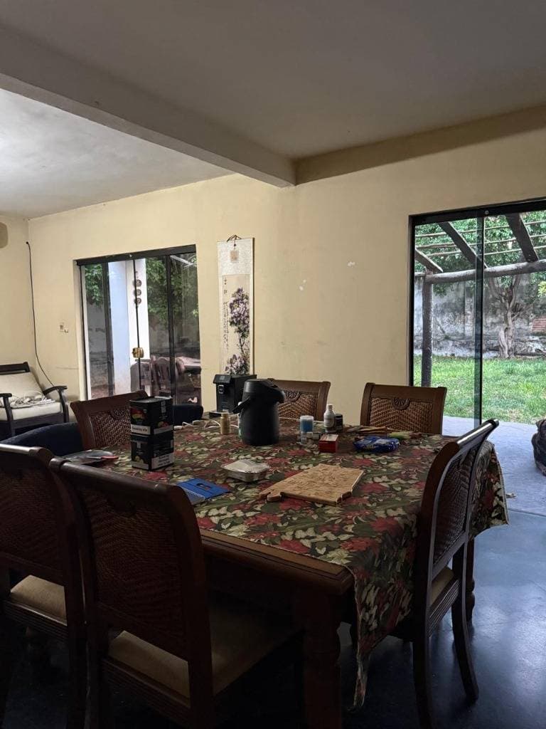 VENDO AMPLIA CASA A DEMOLER O REFACCIONAR – 3