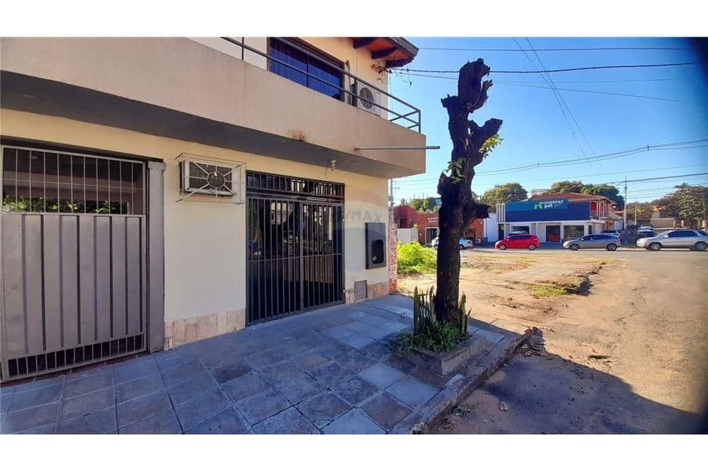Alquilo local comercial zona Villa Morra ✨ – 2