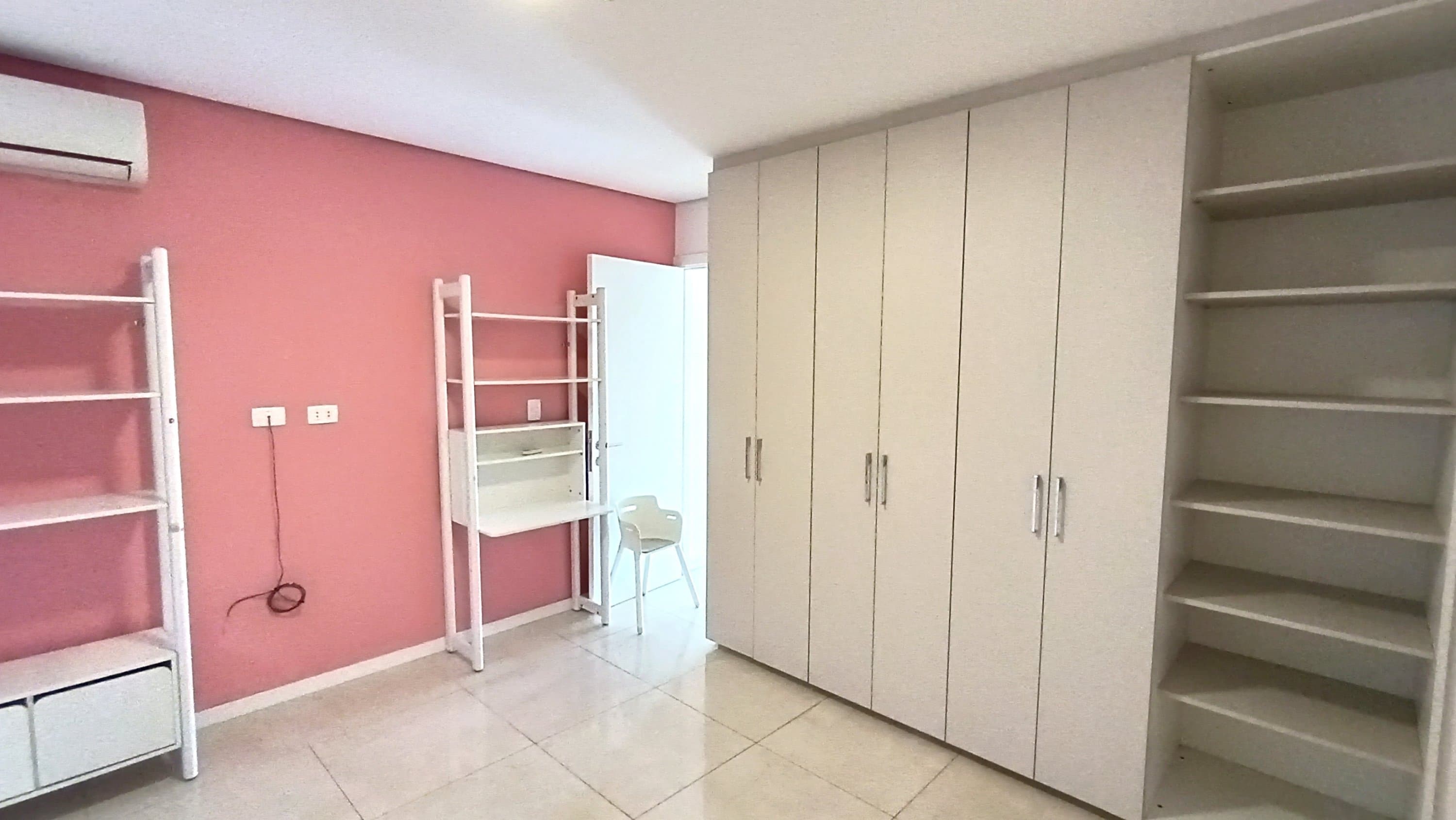 Alquilo departamento de 2 dormitorios en ALTAMIRA YCUA – 2