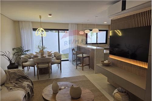 Casa-Venta-PY Central Lambaré avenida del yacht – 2