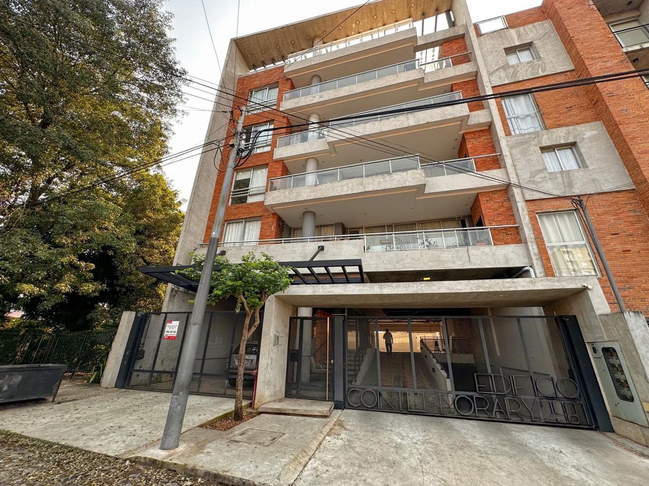 Alquiler de Depto de 2 dorm en el Edificio Contemporary, Barrio Herrera. – 2