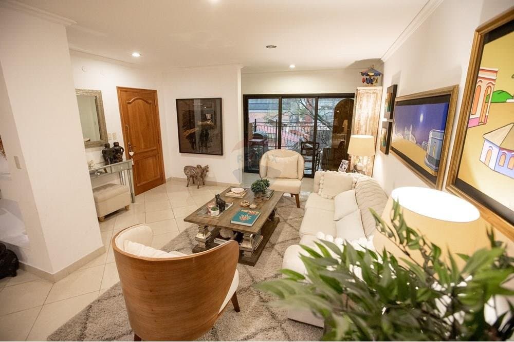 ¡Descubre tu nuevo hogar! En el corazón de General Díaz, Asunción, se encuentra este espectacular departamento en alquiler, ubicado en Ntra. Sra. de la Asunción 1125. Este impresionante inmueble, nueva en el mercado y en muy buena condición, te brinda la