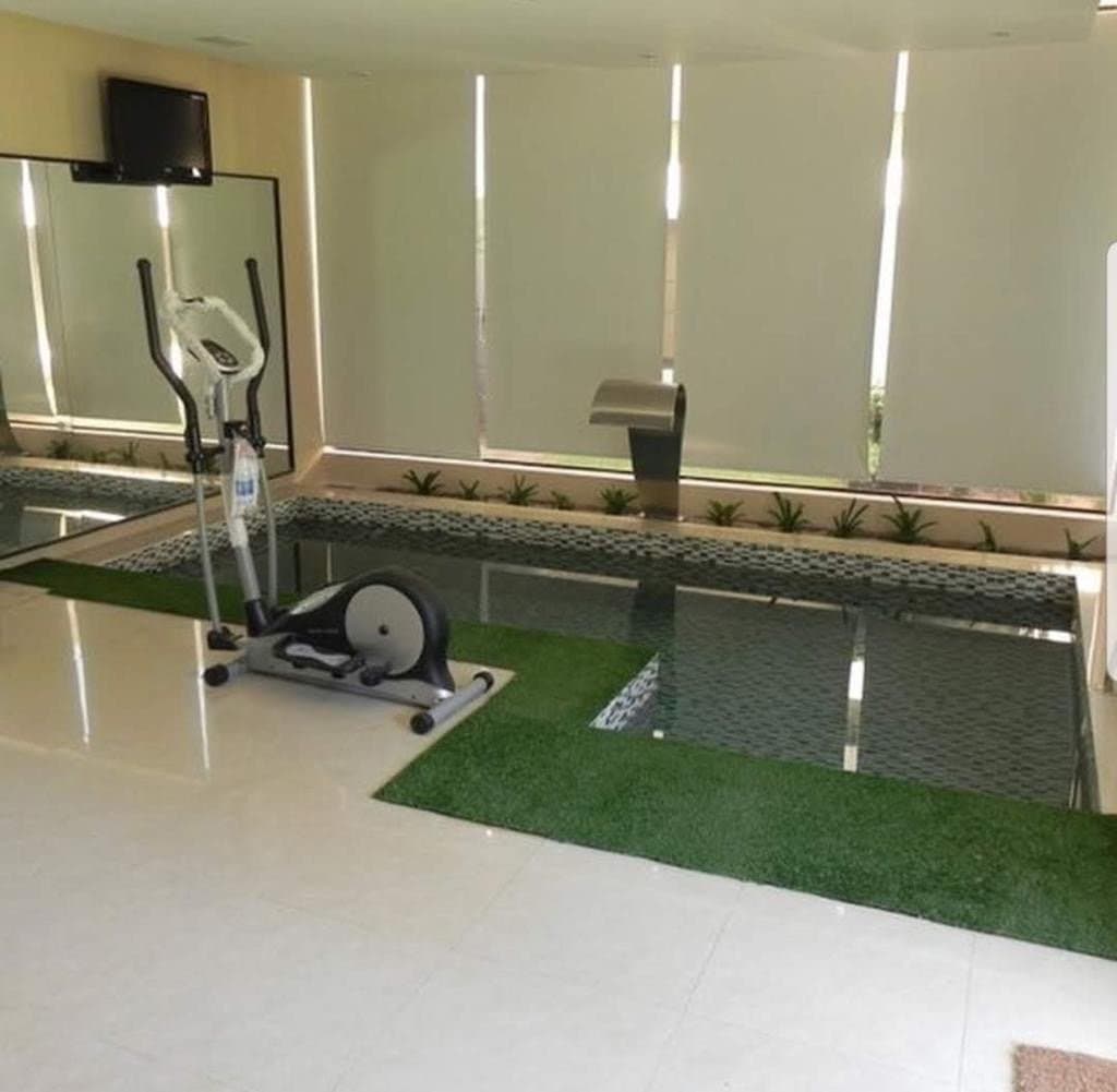 Alquilo Imponente Residencia En Barrio Los Laureles!! – 2