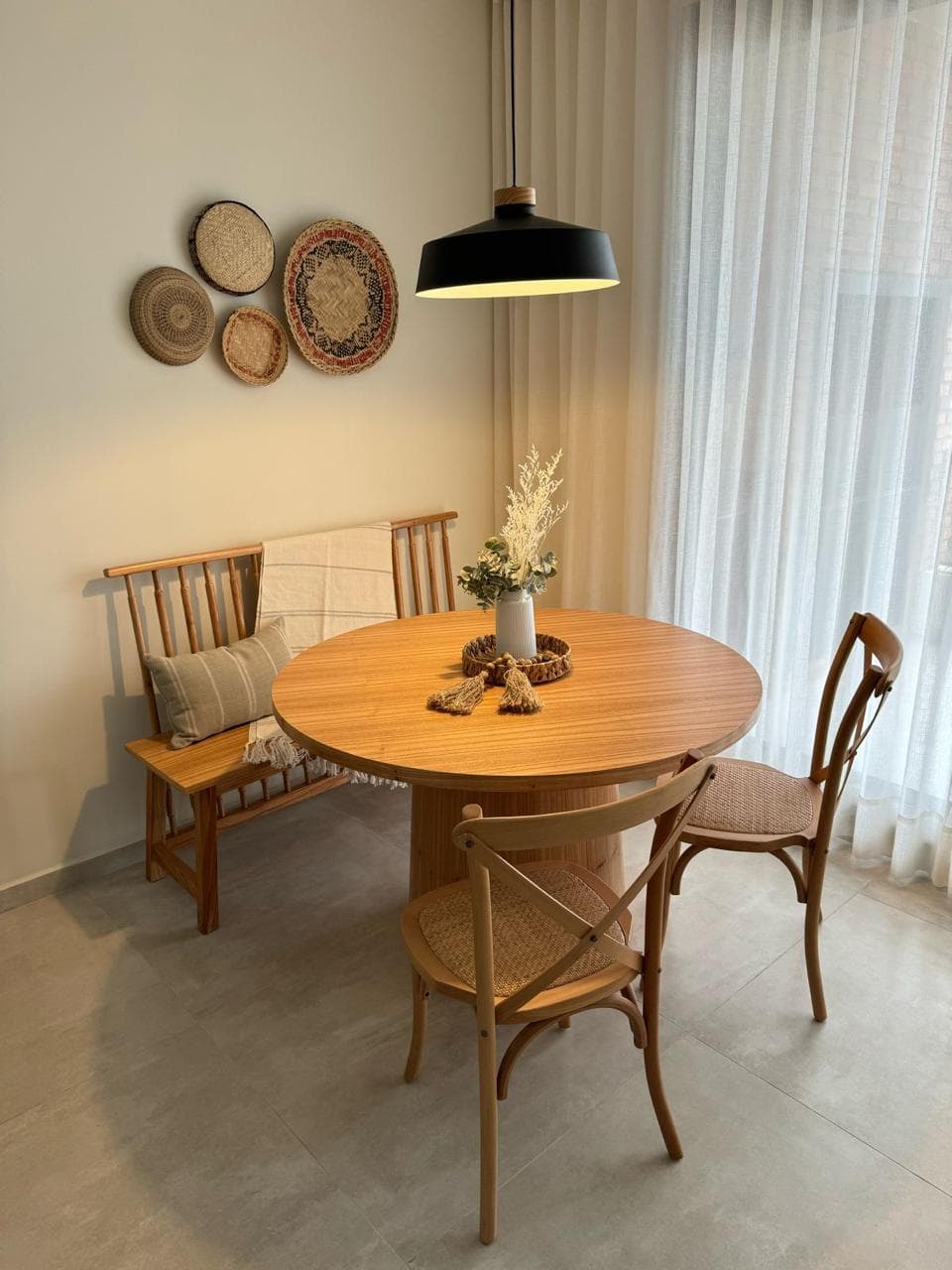 VENDO DEPARTAMENTO DE 2 DORMITORIOS SIN MUEBLES EN VILLA MORRA – 3