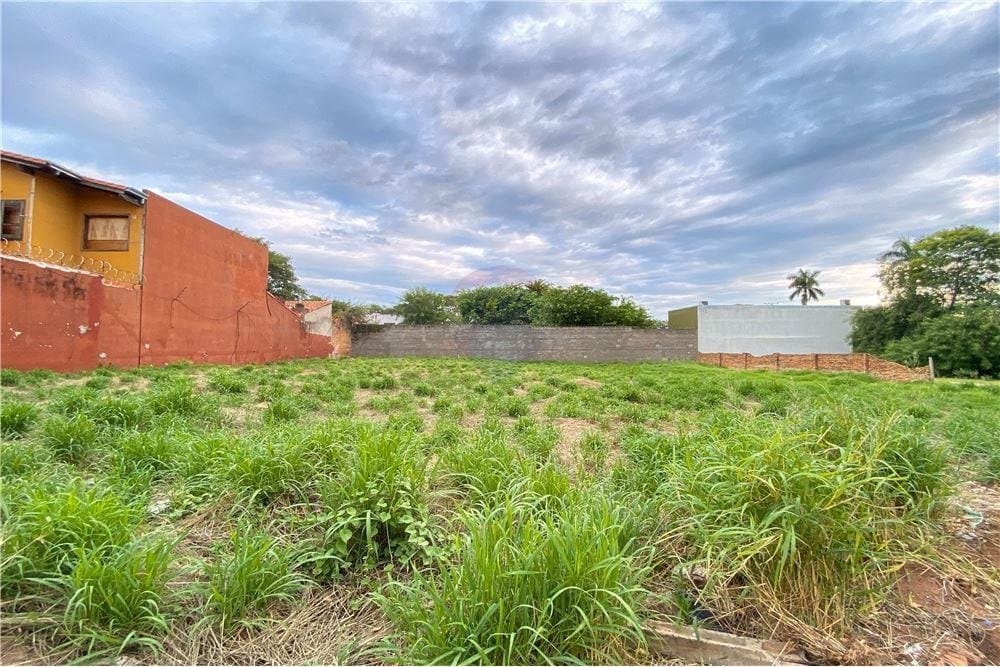 VENDO TERRENO EN ASUNCION - REPUBLICANO ZONA UCA