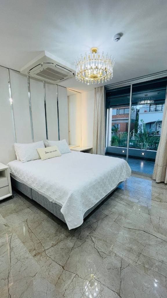 ALQUILO CASA AMOBLADA EN AQUA VILLAGE – 3