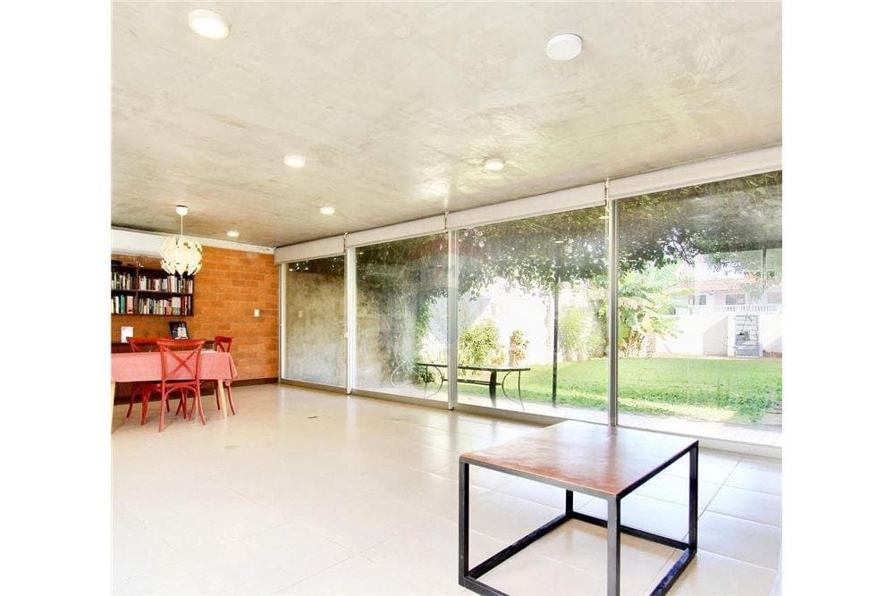 VENDO CASA EN ASUNCION - RECOLETA A 2 CUADRAS DE LA AV. REPUBLICA ARGENTINA – 3