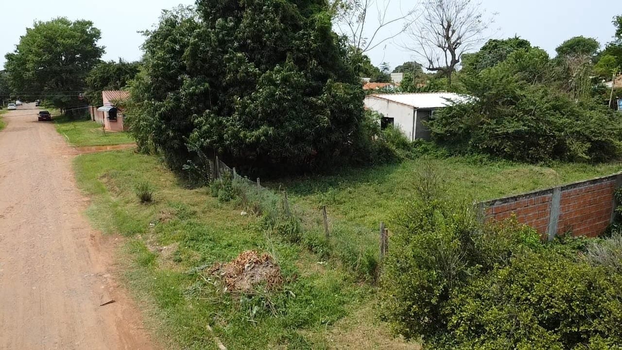 Vendo amplio terreno en San Lorenzo zona Parada de buses linea 56 – 3
