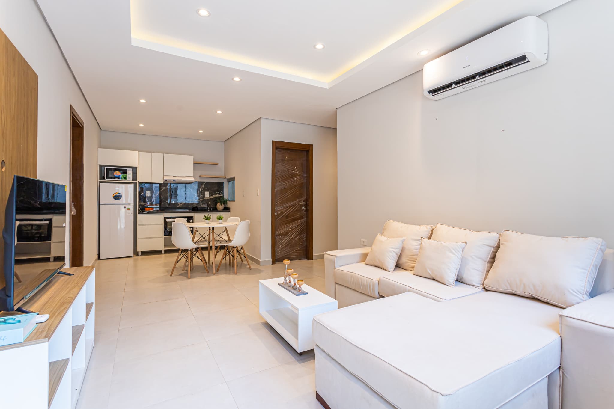 En Venta Casa De 2 Dormitorios En Barrio Cerrado De Luque – 2