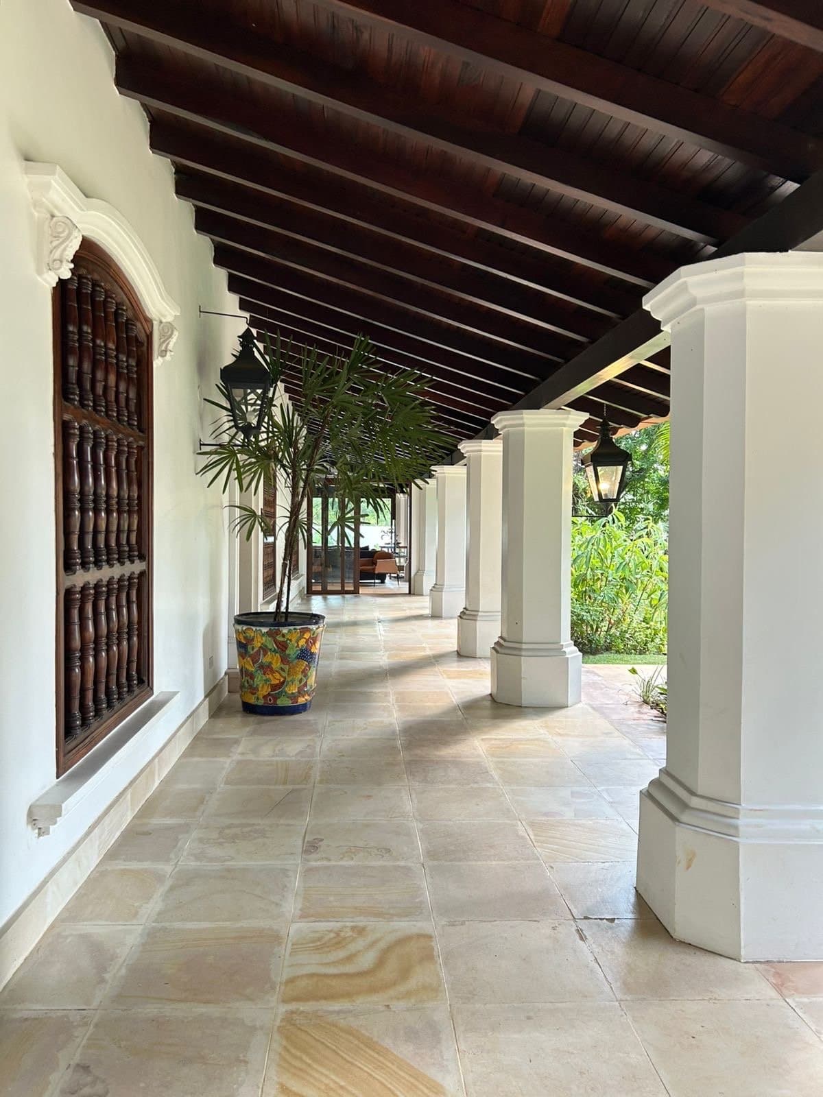 Alquiler – Exclusiva Casa Colonial En Planta Baja | Barrio Trinidad – Asunción – 2