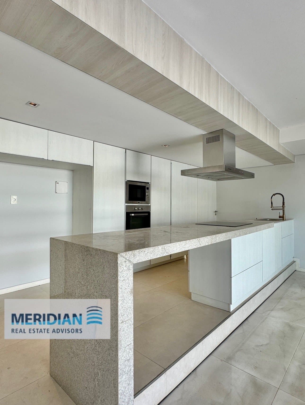 Duplex estilo moderno en venta!! A minutos del eje Corporativo! – 3