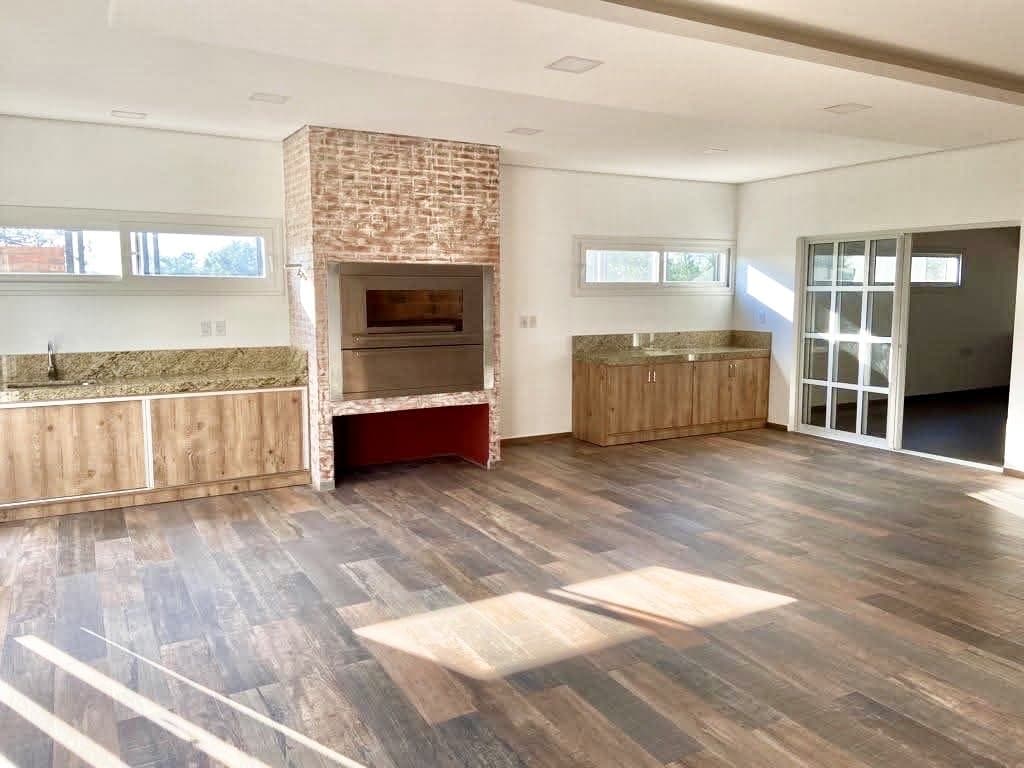ALQUILO CASA DE 3 DORM EN SUITE EN SURUBI'I – 2