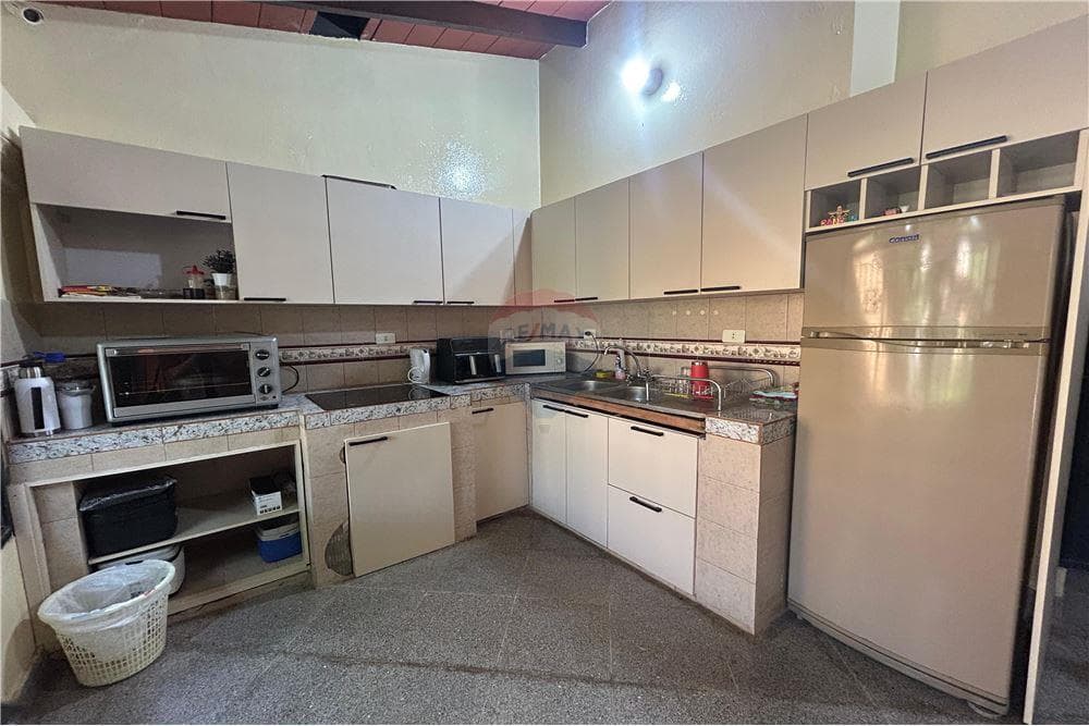 Casa - Venta - Ñemby, Paraguay, invierta en un nuevo hogar!710,000,000 – 3